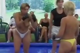 Topless Extreme Fight