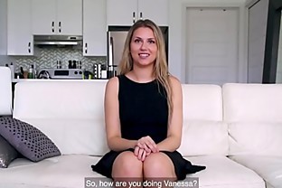 CASTING FRANCAIS - First time casting for Canadian amateur lesbian Vanessa Siera