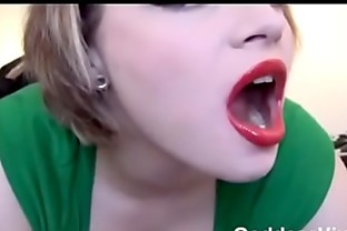 Beauty Girls Tongue -2